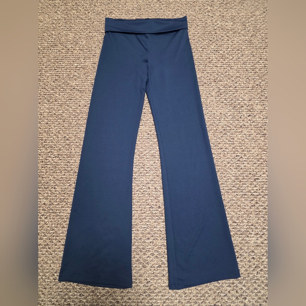 💙✨🦋 SOFFE NWOT Y2K Navy Foldover Waist Flare Yoga Pants Low Rise Lounge MED - Picture 3 of 5
